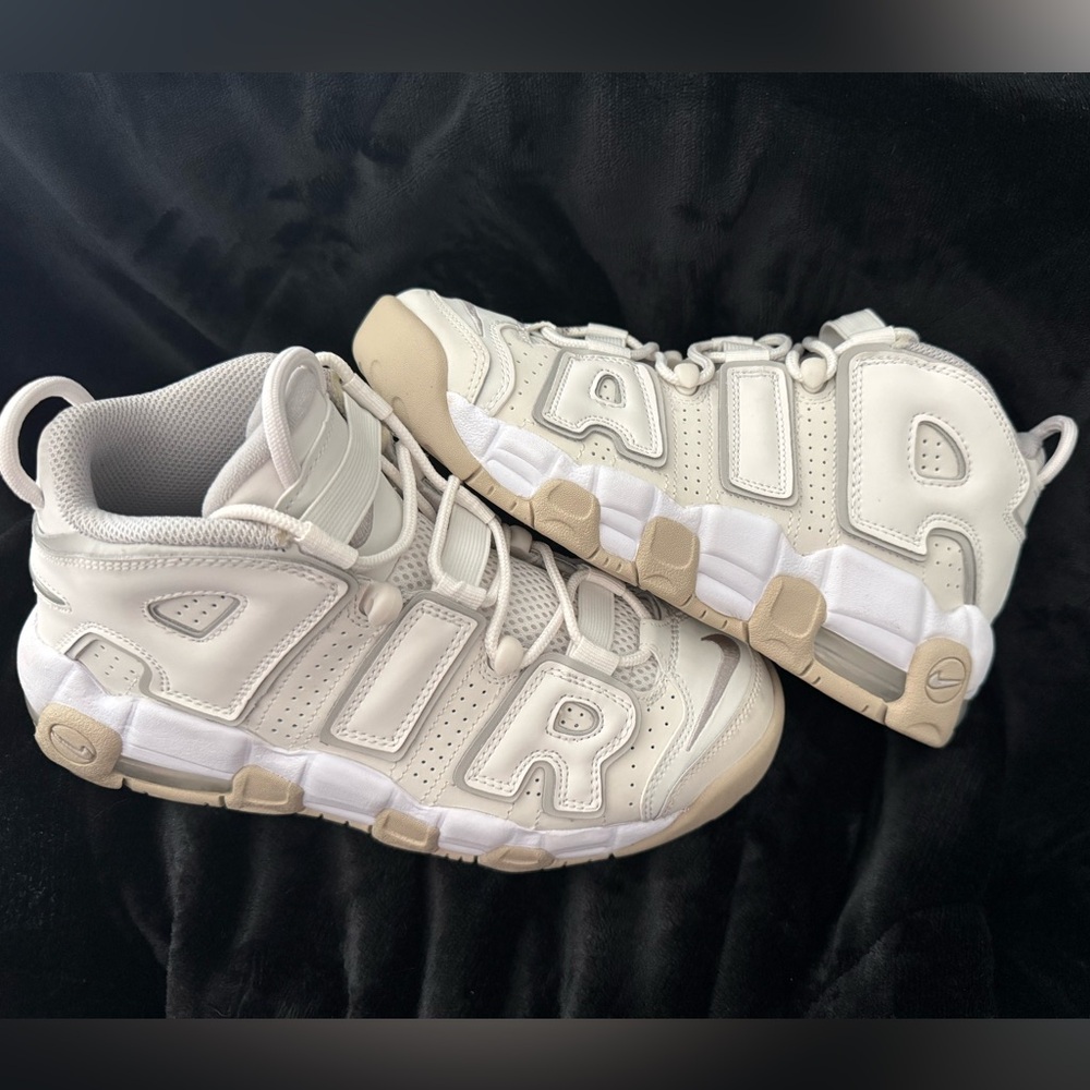 Nike Kids White and Cream Sneakers